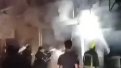 إخماد حريق في أربعة متاجر ملابس بشارع سعد زغلول في الإسماعيلية دون حدوث إصابات.