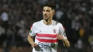 ‘يشرب الشوربة بينما الأمور مشتعلة’