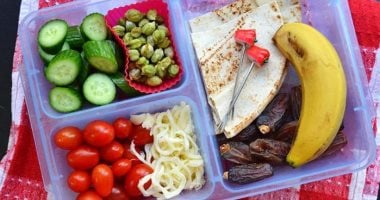 كيف تقي أطفالك من الإنفلونزا؟ إليك أطعمة سهلة وصحية تجعل من اللانش بوكس الخيار الأفضل في المدرسة!