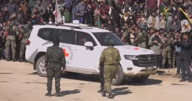 بدء التنسيق بين حماس والصليب الأحمر تمهيدًا للإفراج عن أولى دفعات المحتجزين