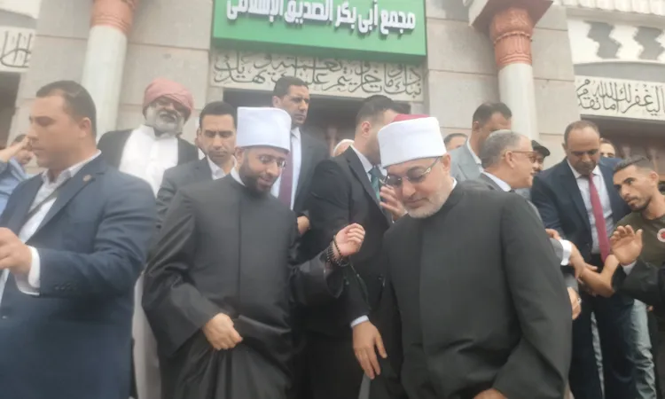 كيف استقبل مصلو مسجد أبو بكر الصديق وزير الأوقاف بالإسماعيلية؟